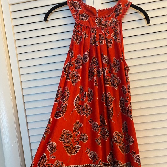 Dresses & Skirts - Dress